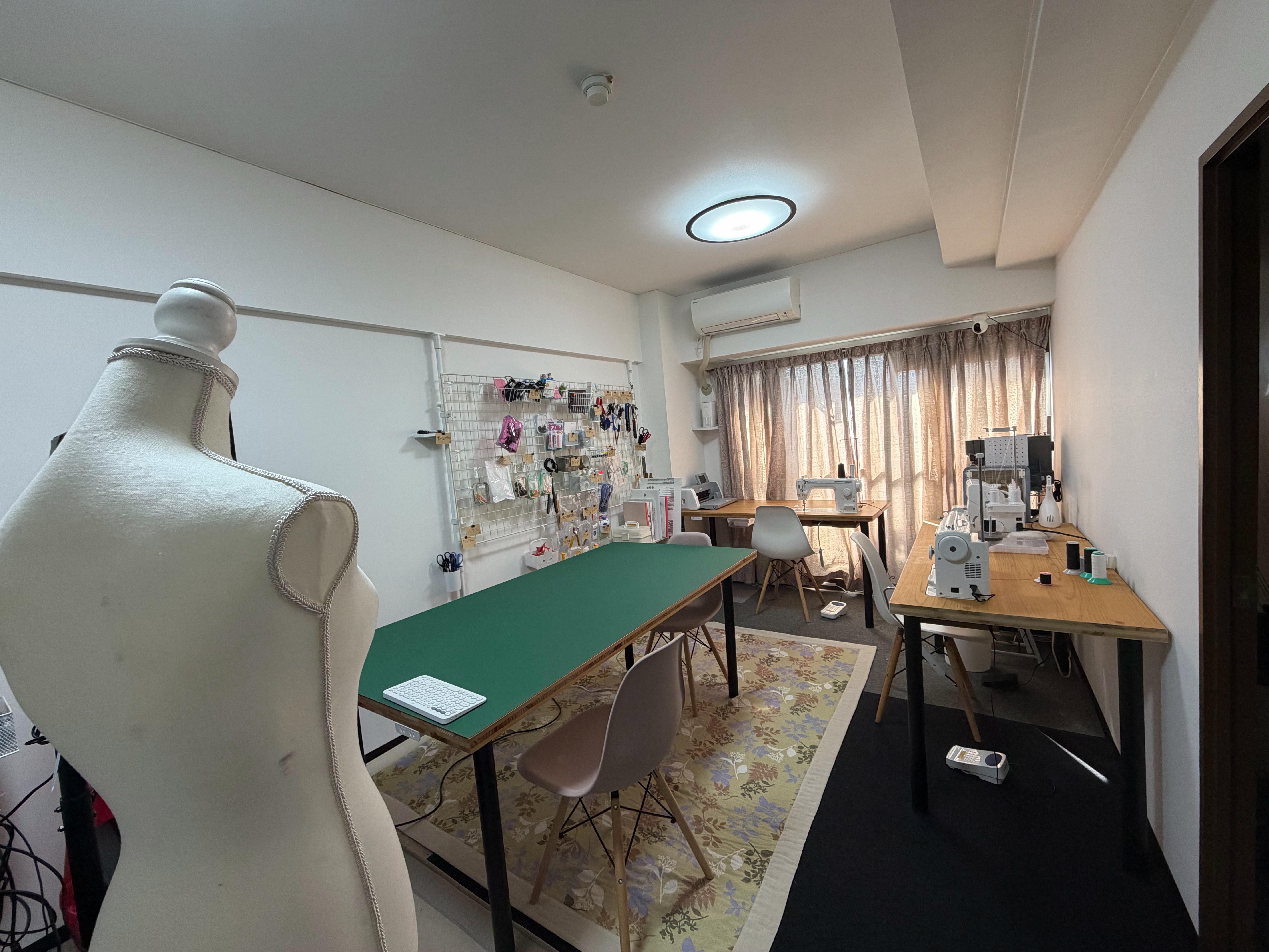 部屋全体の様子